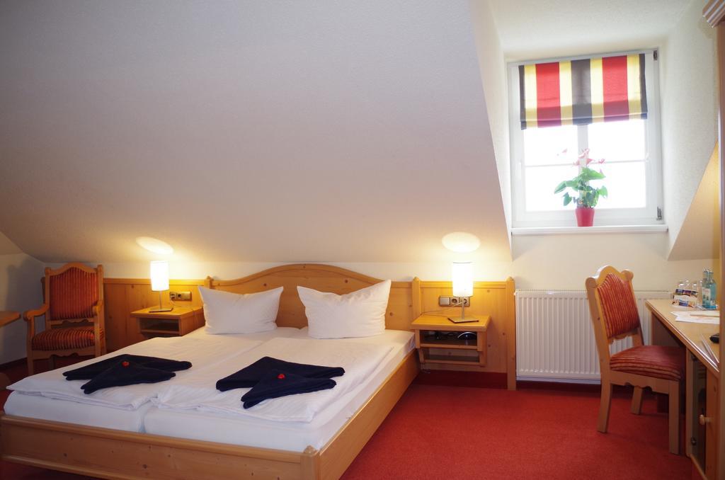 Hotel Alttolkewitzer Hof Dresde Extérieur photo