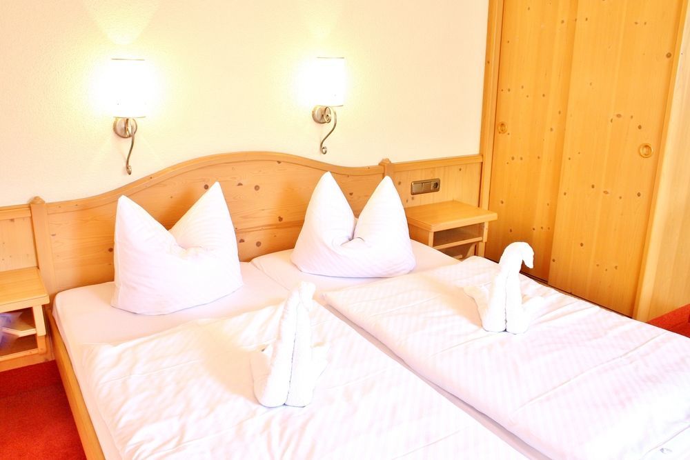 Hotel Alttolkewitzer Hof Dresde Extérieur photo