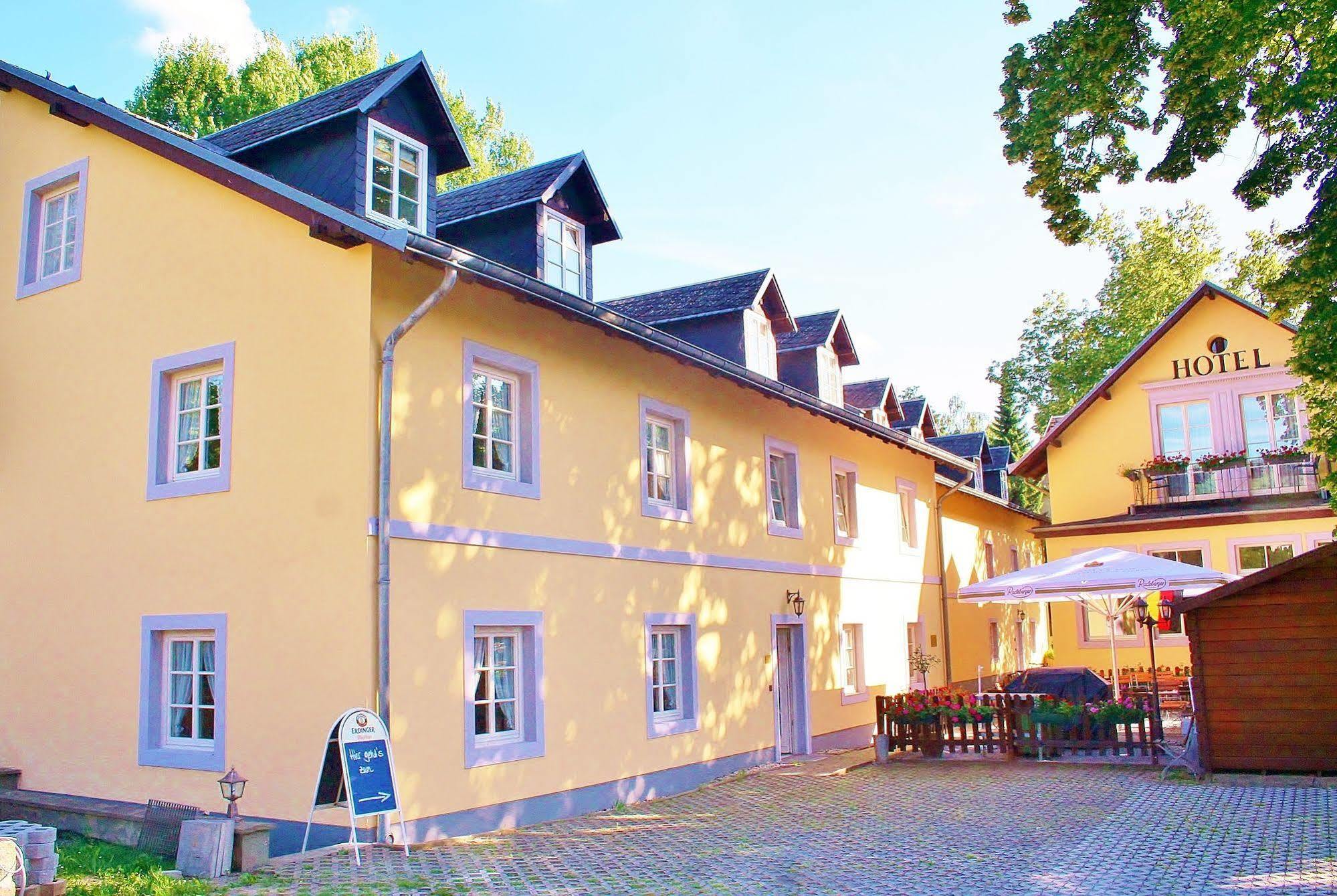 Hotel Alttolkewitzer Hof Dresde Extérieur photo