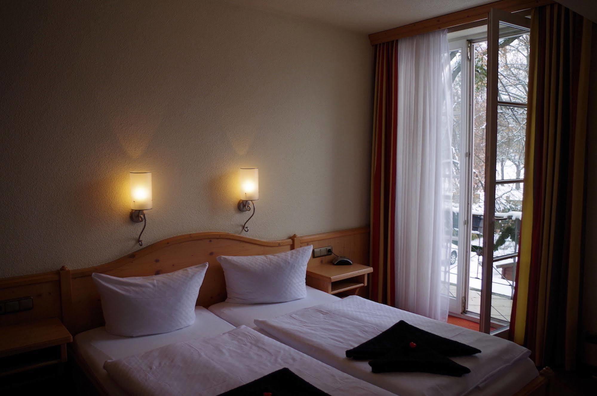 Hotel Alttolkewitzer Hof Dresde Extérieur photo