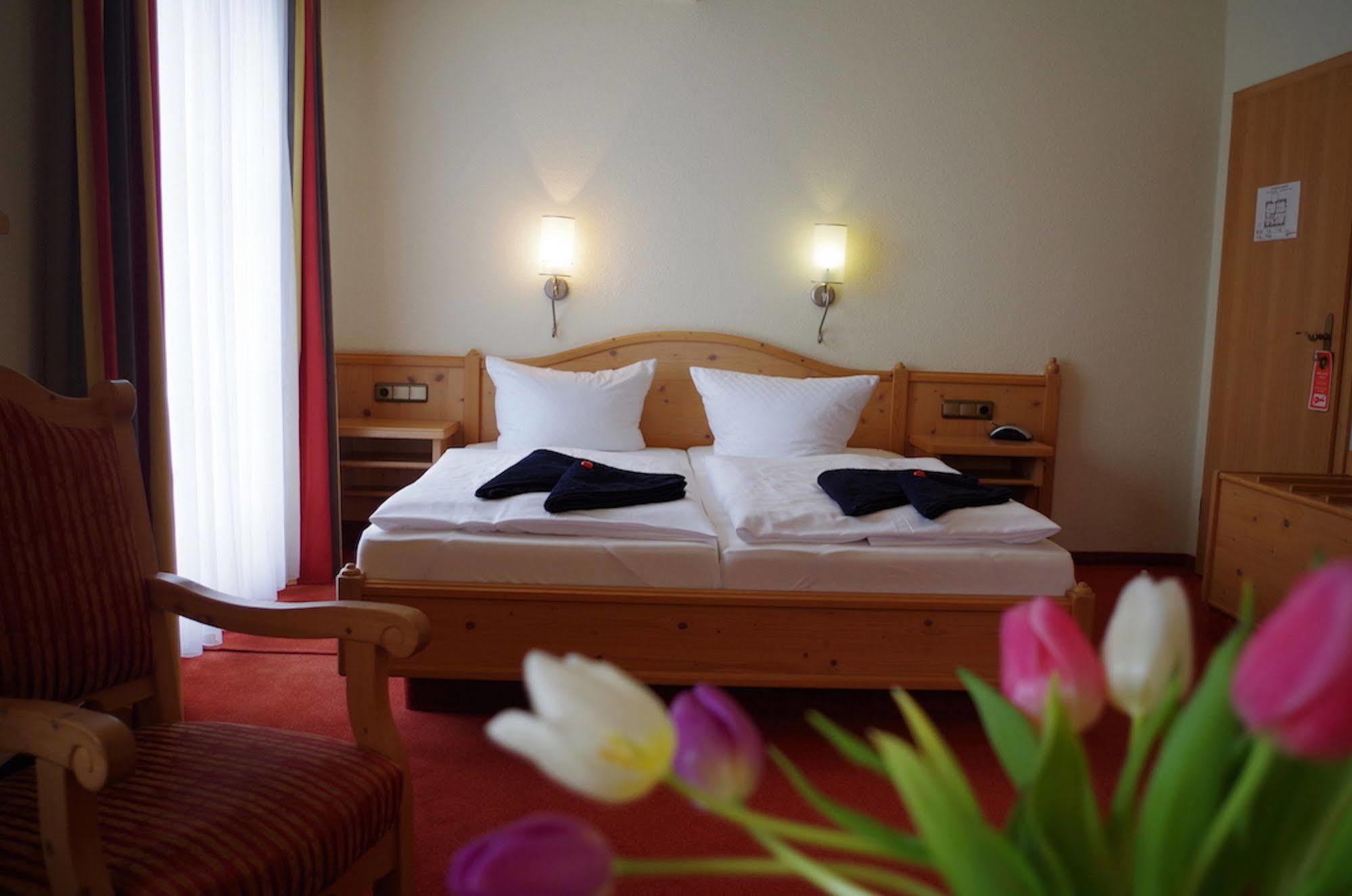 Hotel Alttolkewitzer Hof Dresde Extérieur photo